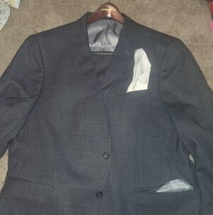 Hart schaffer Charcoal Suit with Pocket Square
